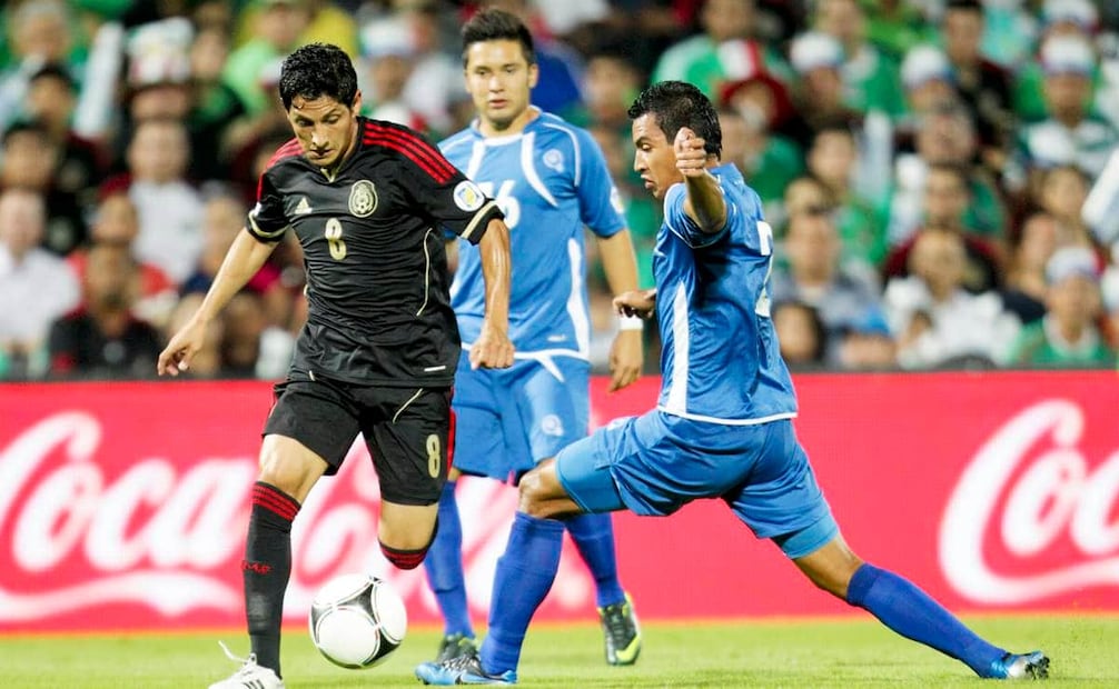 Encuentro México vs. El Salvador, en las eliminatorias hacia Brasil 2014. Foto: Ramón Romero/Archivo EL UNIVERSAL.