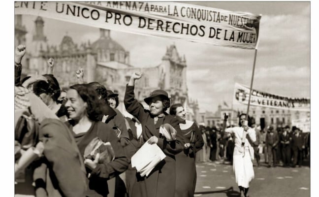 Mujeres toman su lugar en la historia nacional