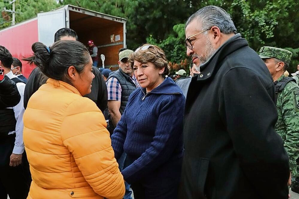 La gobernadora acudió por segunda vez a Texcaltitlán. Foto: Especial