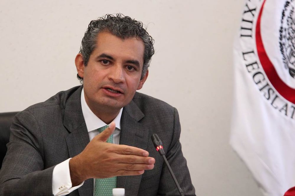 ¿Ochoa Reza a la silla del PRI?
