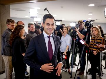 Candidato centrista de Países Bajos reivindica la victoria en comicios legislativos; vence a la extrema derecha