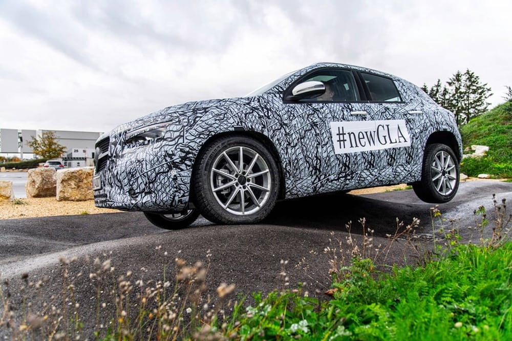 Este es el primer adelanto de la nueva Mercedes Benz GLA 2020