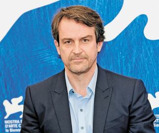 Lorenzo Vigas filma entre fosas