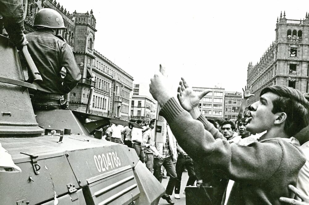 Las imágenes de las personas en foto, y los nombres de los detenidos o asesinados dan cuenta de la verdad histórica del 68. Foto: ARCHIVO EL UNIVERSAL