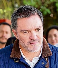 Va primer round entre Federico Döring y Néstor Vargas