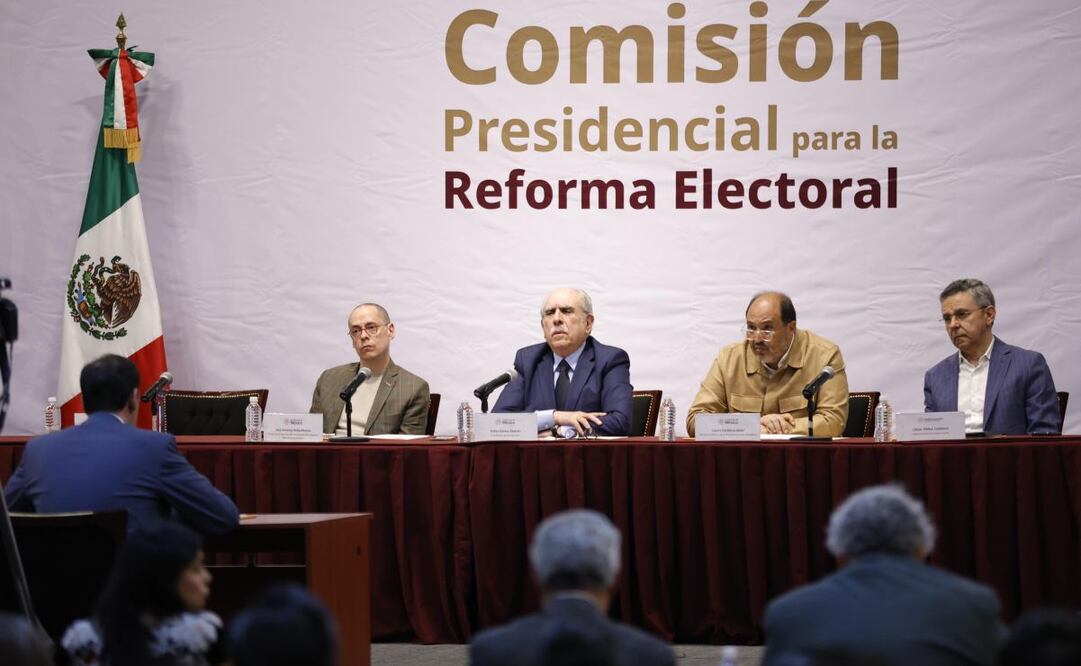 Inicio de las audiencias públicas de la Comisión Presidencial para la Reforma Electoral en el Salón Revolución de la Secretaría de Gobernación este 17 de septiembre de 2025. Foto: Diego Simón Sánchez/ EL UNIVERSAL