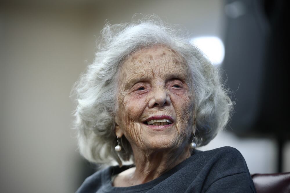 Ciudad de México 12 de noviembre 2024
Encuentro de suscriptores de EL UNIVERSAL con la escritora Elena Poniatowska en las instalaciones del
Periódico.fotos: Berenice Fregoso El universal