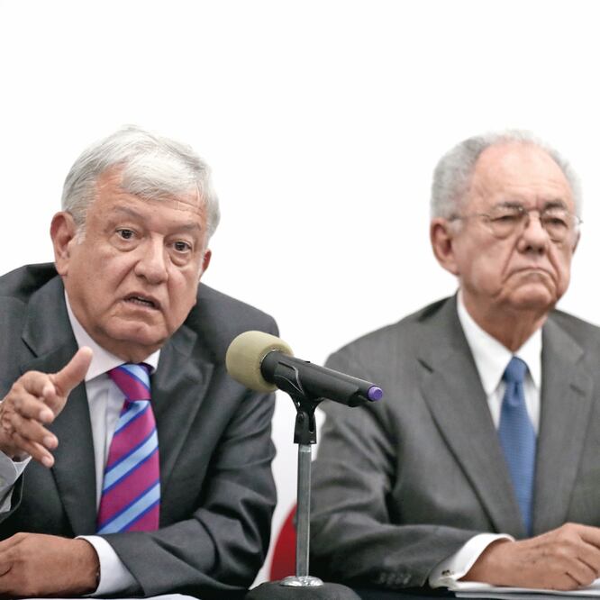 AMLO echa a andar proyecto en Santa Lucía