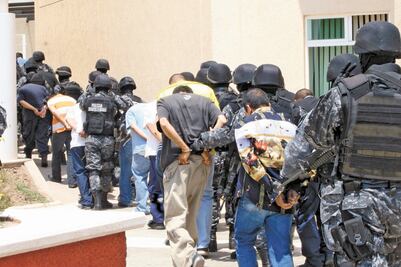 Acusado de nexo con narco dirigirá la Policía