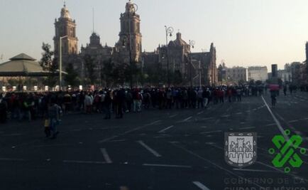 Manifestantes bloquean inmediaciones del Zócalo