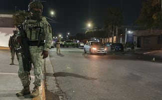 Ataque armado contra familia en Culiacán deja una mujer muerta y un hombre herido; viajaban en un Honda