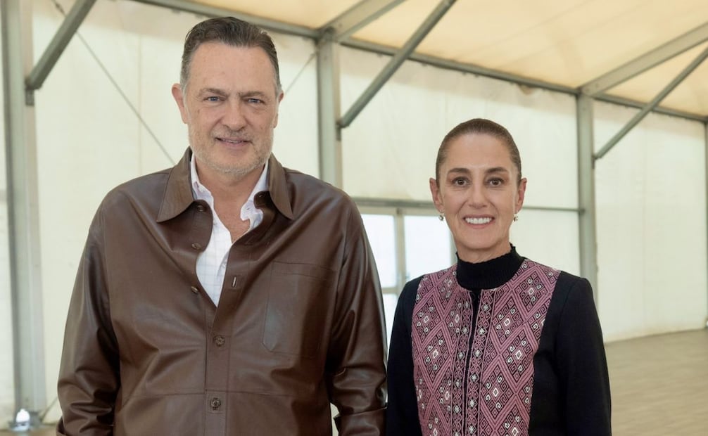 El gobernador de Querétaro, Mauricio Kuri, recibe a la presidenta de México, Claudia Sheinbaum, en Querétaro. Foto: X @makugo