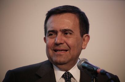 Analizarán posible firma de tratado comercial México-Corea