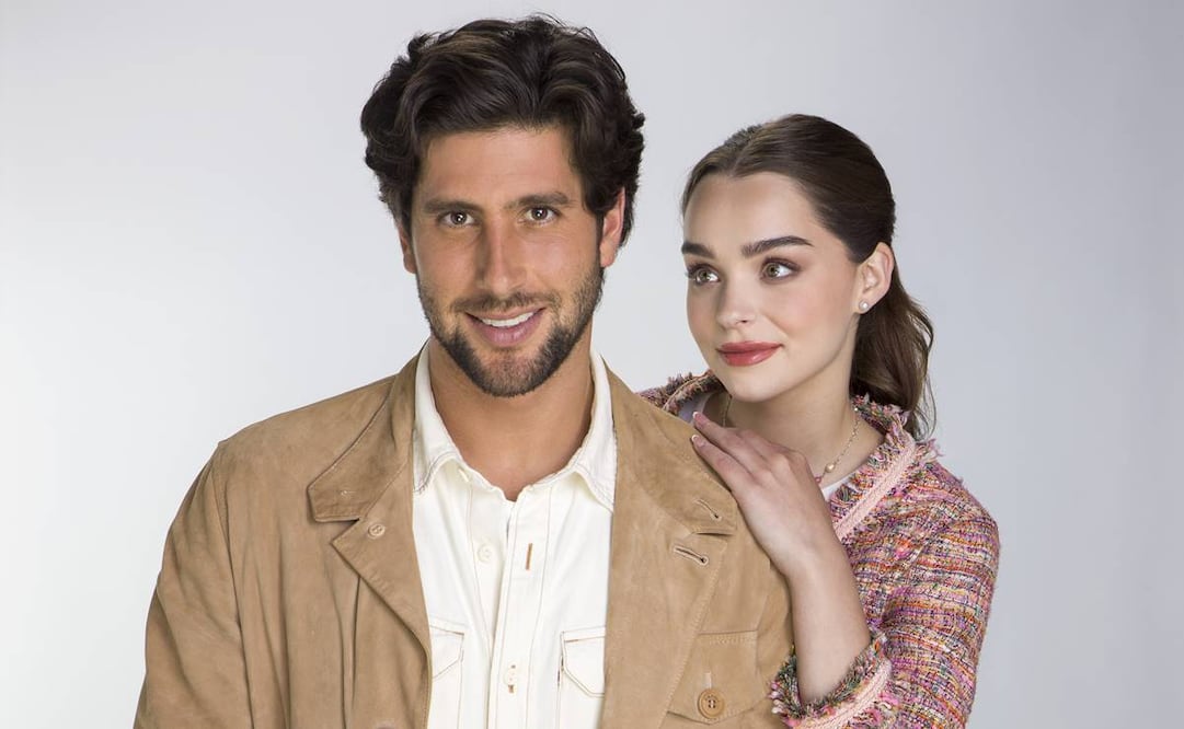 Valeria y Natalia (izq) (Macarena García e Isadora Vives) lucharán por un mismo amor. Foto: Televisa