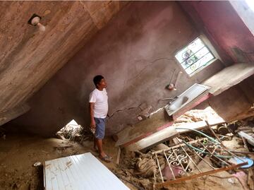 FOTOS: Canal se desborda y arrastra casas en Acapulco tras el paso de “John” por Guerrero
