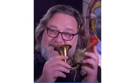 Cuando Russell Crowe y Ed Sheeran tomaron en un Grammy de Johnny Cash