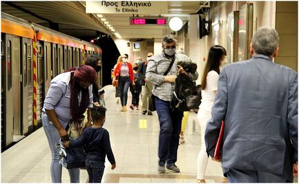 Grecia elimina los límites de aforo y los toques de queda por la pandemia de Covid-19