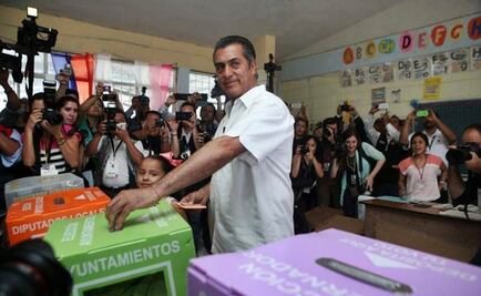 'El Bronco' emite su voto; asegura estar tranquilo