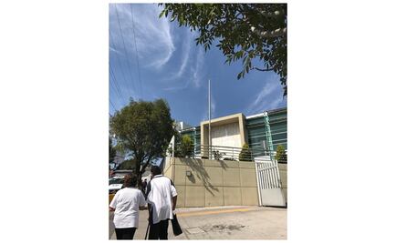 Ex esposo se ampara por tentativa de feminicidio contra maestra de la UNAM