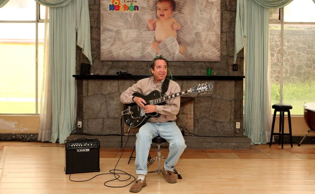 El compositor Rodrigo Escamilla esperaba la llegada de Nathán, su segundo hijo, cuando le informaron, en el sexto mes de gestación de su esposa, que nacería con una rara enfermedad conocida como dandy-walker,  síndrome que se caracteriza porque el cerebro no se desarrolla de manera normal.