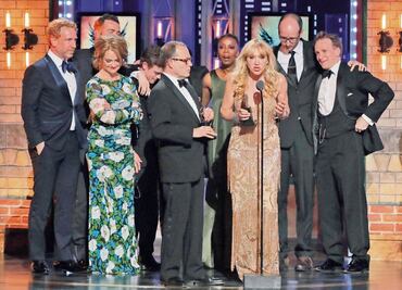 De Niro se disculpa ante G7 por Trump