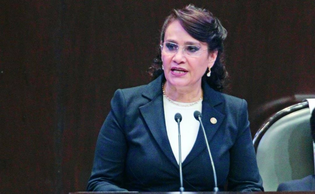 Padierna sepulta al PRD en el Senado