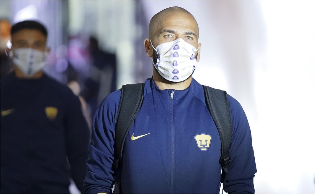 Dani Alves debuta con Pumas, arranca de titular ante Mazatlán / FOTO: IMAGO7