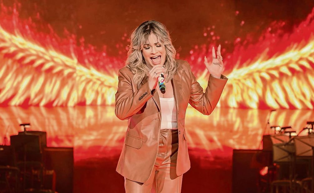María José entrará a la cancha con repertorio de Cristian Castro
(“Nunca voy a olvidarte”) y Rocío Durcal (“La gata bajo la lluvia”). Foto: Santiago Cadena / EL UNIVERSAL