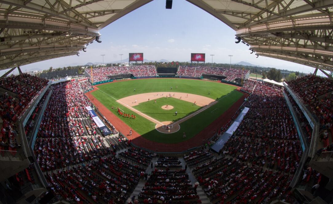 Estadio Alfredo Harp Helú, durante el juego de preparación entre Diablos Rojos y Padres de San Diego. Foto: Imago7