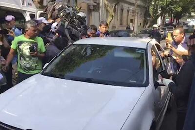 Vecinos denuncian ante AMLO que fueron despojados de su terreno por hombres armados