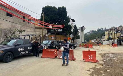 Vecinos de Álvaro Obregón bloquean nuevamente accesos a la obra del Tren Interurbano México-Toluca