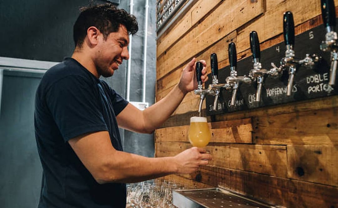 McJannett dice que dado que son una empresa pequeña, no puede imponer a los consumidores el aumento del 25%. “La gente necesita comer, no beber cerveza”. Foto: iStock