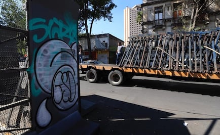 Retiran vallas metálicas ubicadas en las inmediaciones de Segob