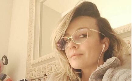 Fey muestra su figura con poca ropa