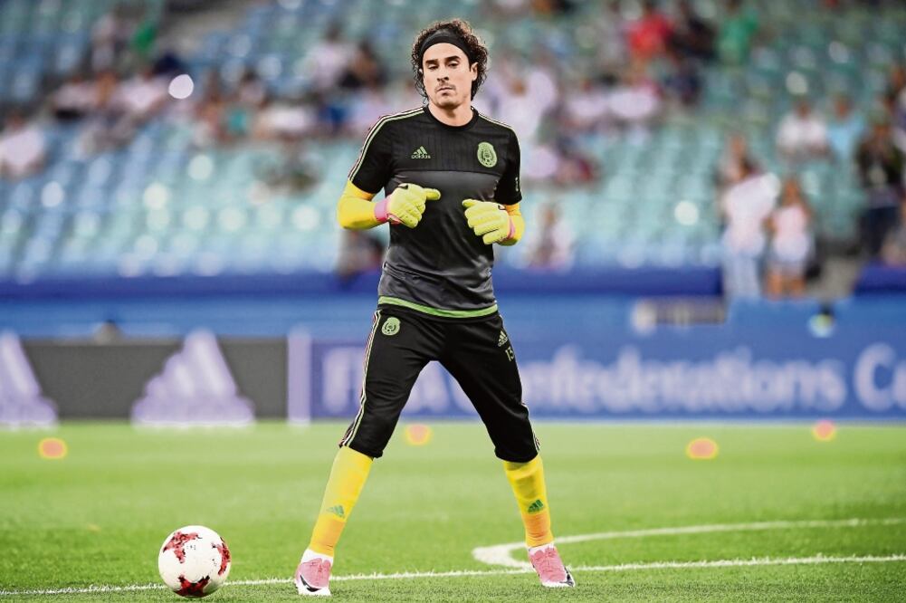 Paco Memo lo tomó como una prueba de lo que será el Mundial. (FRANCK FIFE. AFP)