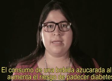 Jóvenes mixes responden a comercial de Coca-Cola