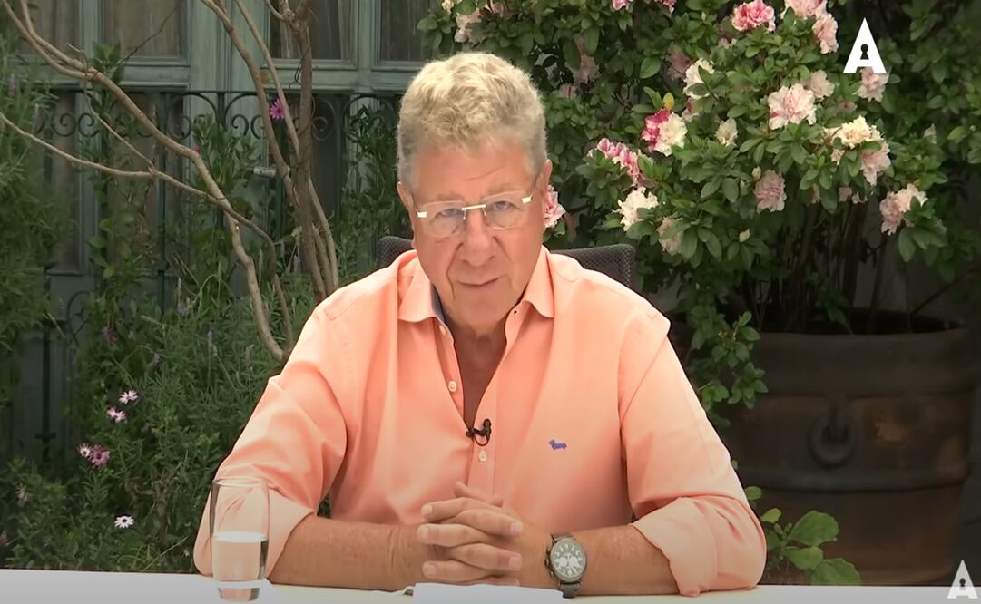 Alejandro Quiroz y Gloria Lara colaboraban también para el programa ¿Por qué? de Carlos Alazraki, transmitido por el canal de YouTube Atypical Te Ve. Foto: Especial