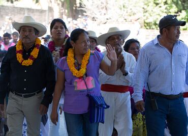 Asaltan a periodistas en caravana de Marichuy en Michoacán