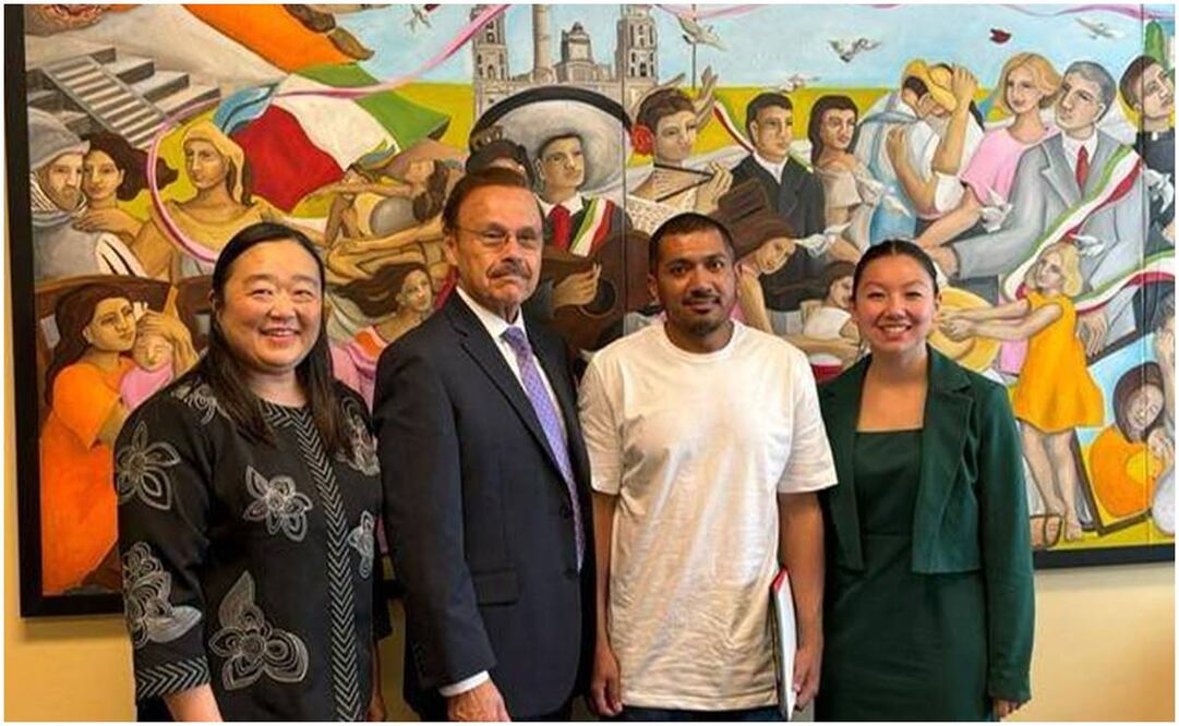 Anthony Bedolla se reunió con la cónsul de México en Indianápolis para seguir recibiendo asistencia. Foto: Relaciones Exteriores