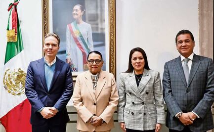 Luisa Alcalde atora redacción de la reforma electoral