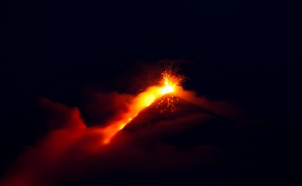 Volcán de Fuego de Guatemala entra en erupción nuevamente