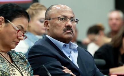 René Juárez desea suerte a López Obrador en este 2020