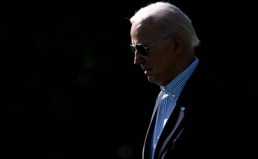 Mientras los demócratas le piden retirarse de la contienda, el Presidente de Estados Unidos, Joe Biden, anuncia que volverá a hacer campaña la próxima semana. Foto: AFP