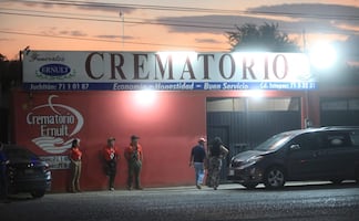 Familia denuncia negligencia en manejo del cuerpo de víctima del Tren Interoceánico; encaran a encargado de funeraria