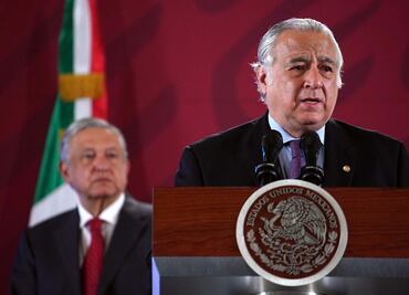 Crear nuevos "puentes", alternativa para aprovechar turismo: Torruco