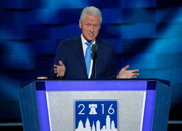 Internan a expresidente Bill Clinton por infección “no relacionada al Covid-19”