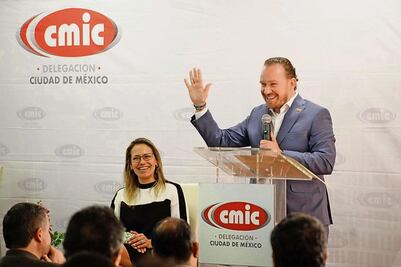 Santiago Taboada analiza queja contra Batres por intervenir en el proceso