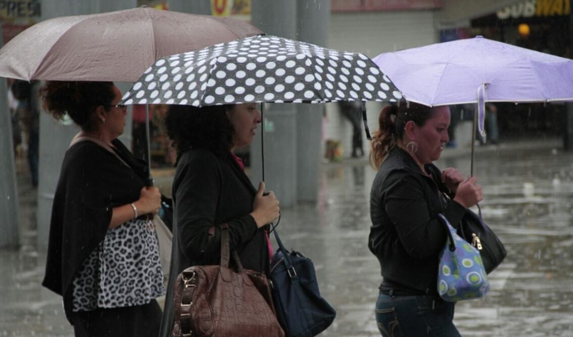 Llueve en gran parte de la Ciudad de México