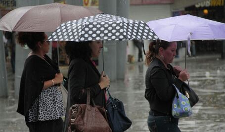 Llueve en gran parte de la Ciudad de México