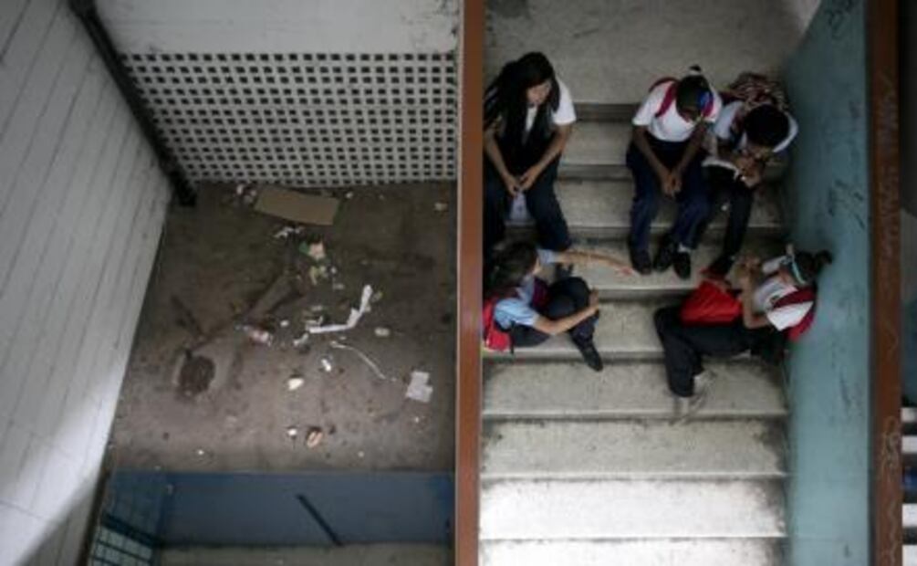 Crisis en Venezuela colapsa sistema educativo